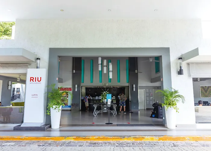 Riu Lupita